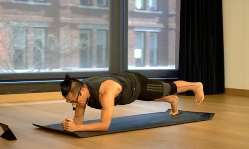 Body Awareness Flow focusing on alignment